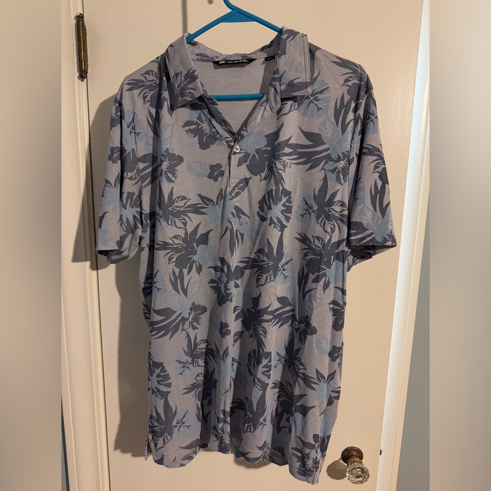 Travis Matthew gray floral polo. Size XL
